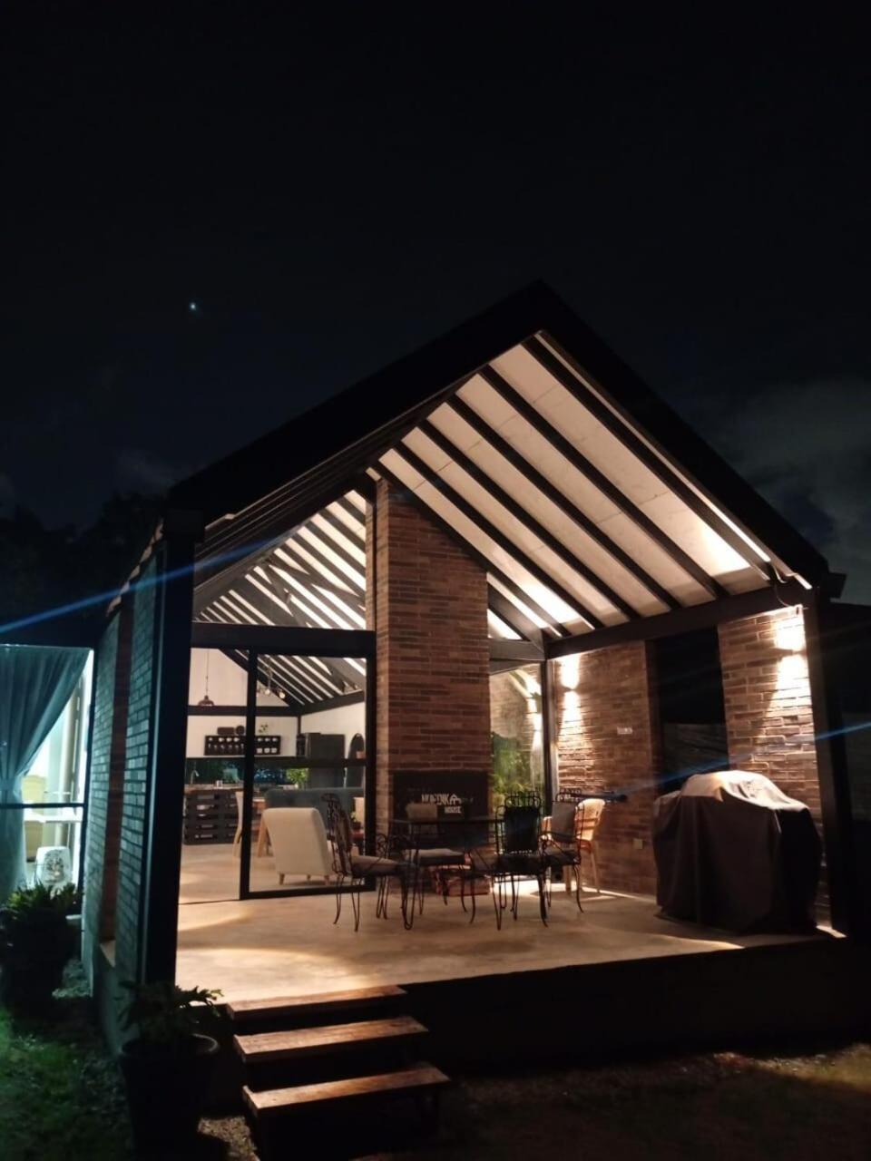 Ferienhaus Nordika House - Ideal Fotografia Y Descanso Medellín
