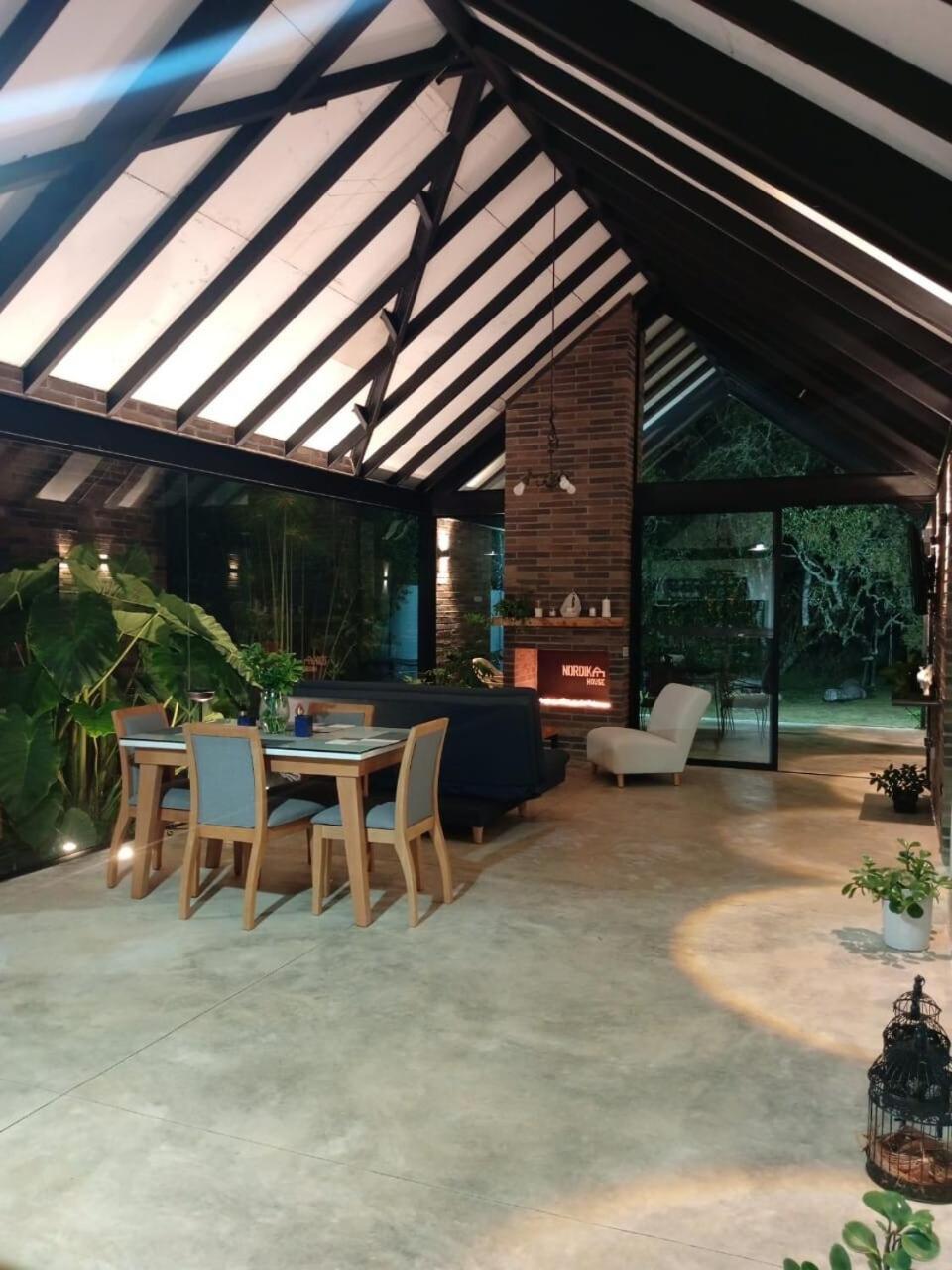 Nordika House - Ideal Fotografia Y Descanso Ferienhaus Medellín